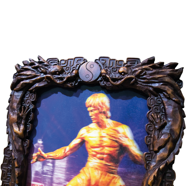 Bruce Lee Statue 3D Photo with Frame - Bruce Lee Club